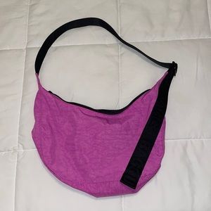 BAGGU Medium Crescent Bag